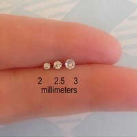 Titanium Nose Stud, Small Cubic Zirconia Gemstone Nose Ring, Nose Rings for Men or Women, 3 Sizes - Implant Grade Titanium Nose Stud
